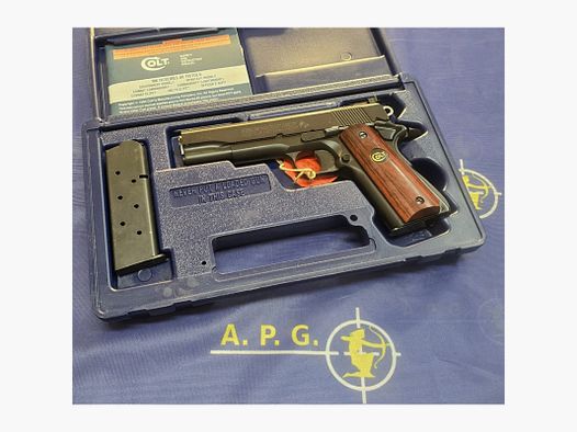 COLT GOLD CUP NATIONA MATCH U.S. SHOOTING TEAM