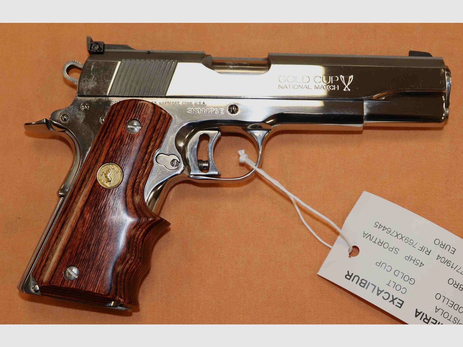 Pistole Colt Modell Gold Cup Inox Kaliber 45HP, Bild 5 von 12