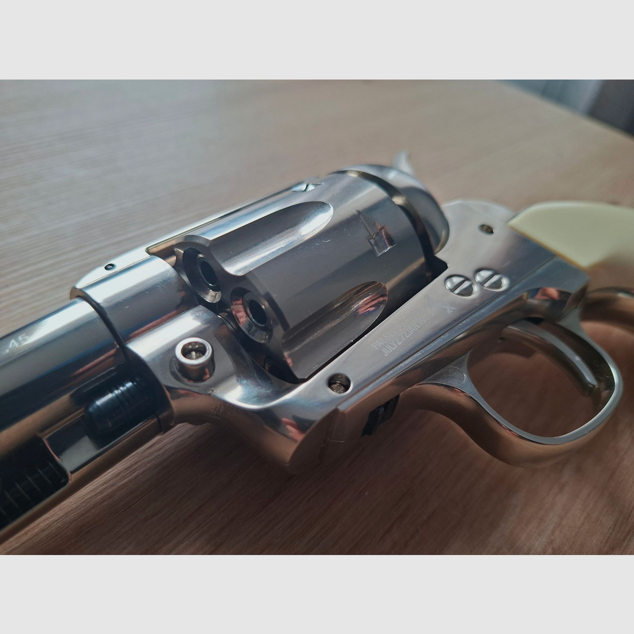 Colt Single Action Army® SAA Co2-Revolver wykończenie niklowe kaliber 4,5 mm Diabolo (P18)