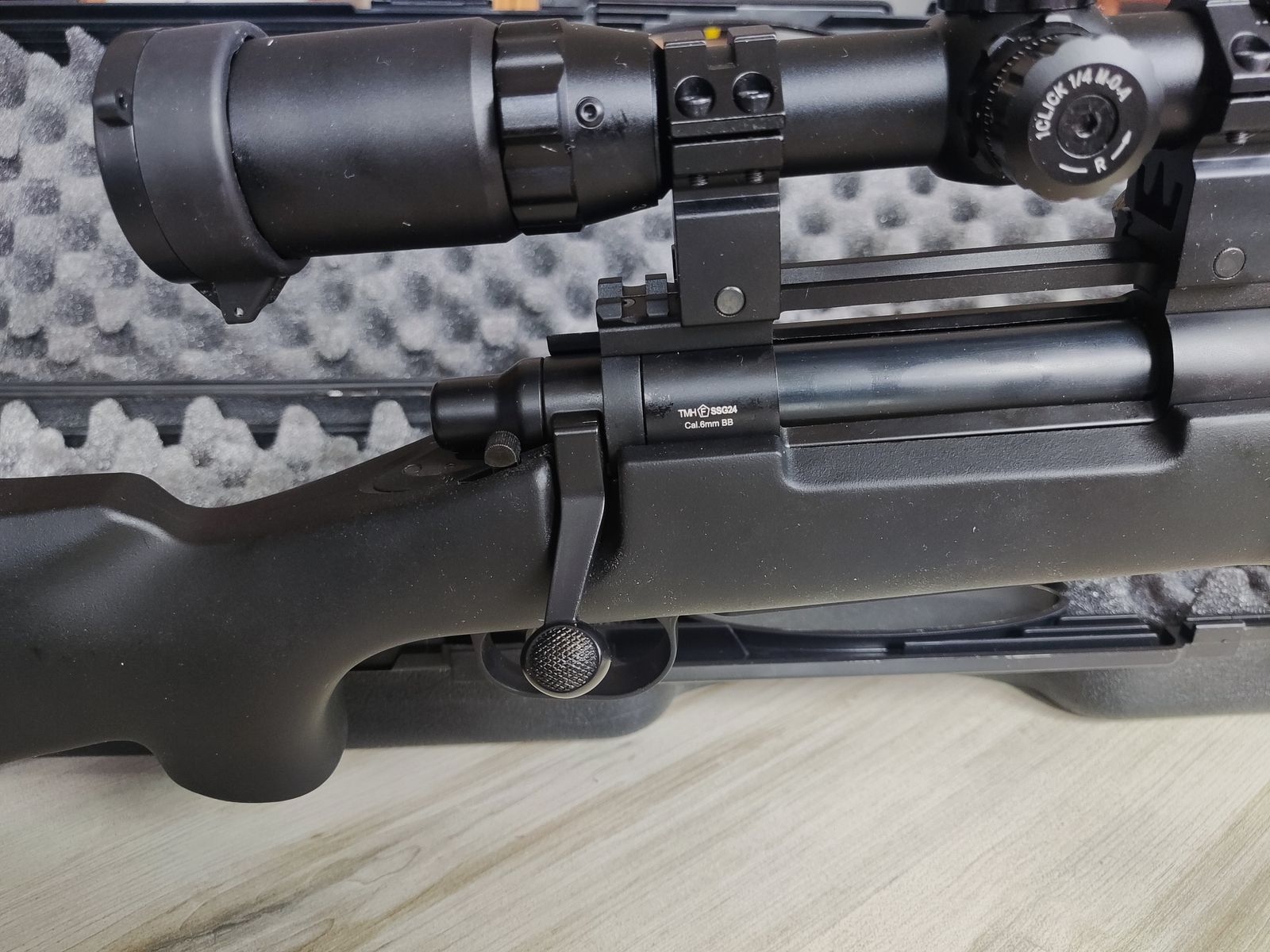 Novritsch SSG24 Gen 1 Airsoft Sniper + Zubehör