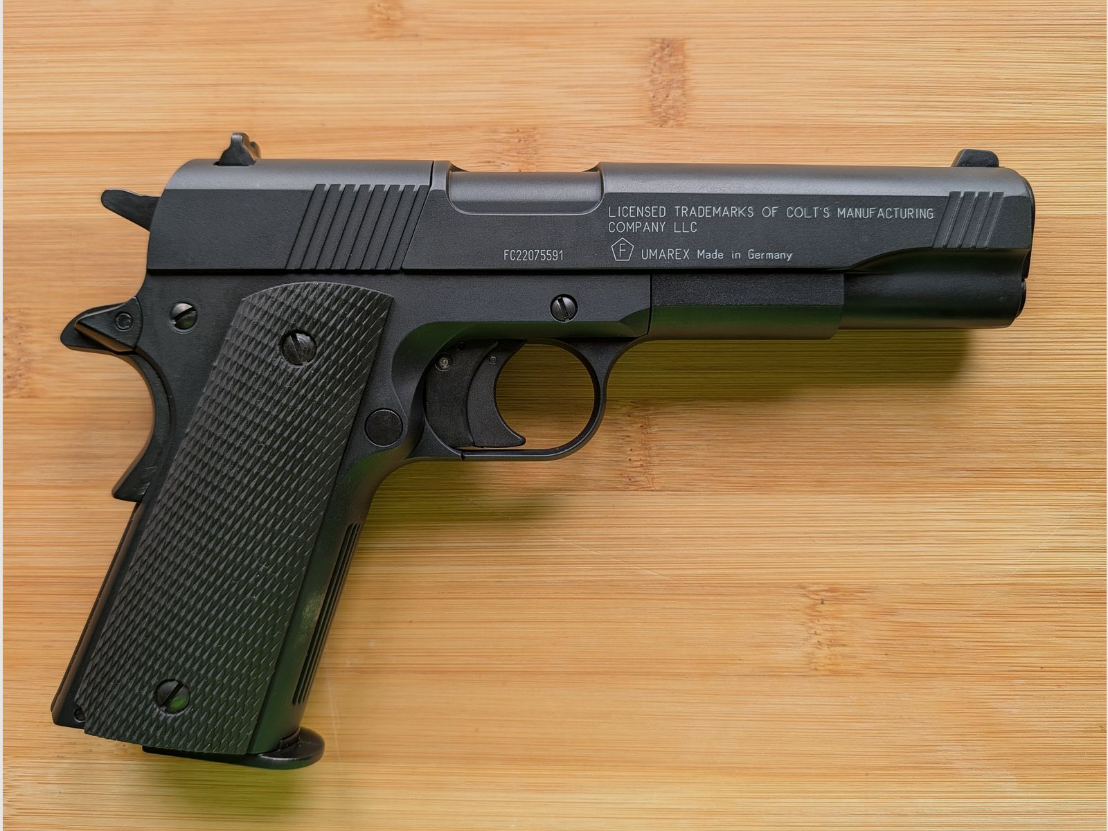 Colt Government 1911 A1 4,5 mm (.177) Diabolo, CO₂, < 4,0 J