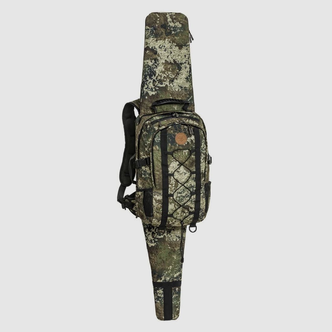 Pinewood Camou Jagdrucksack mit Gewehrholster 22 L
