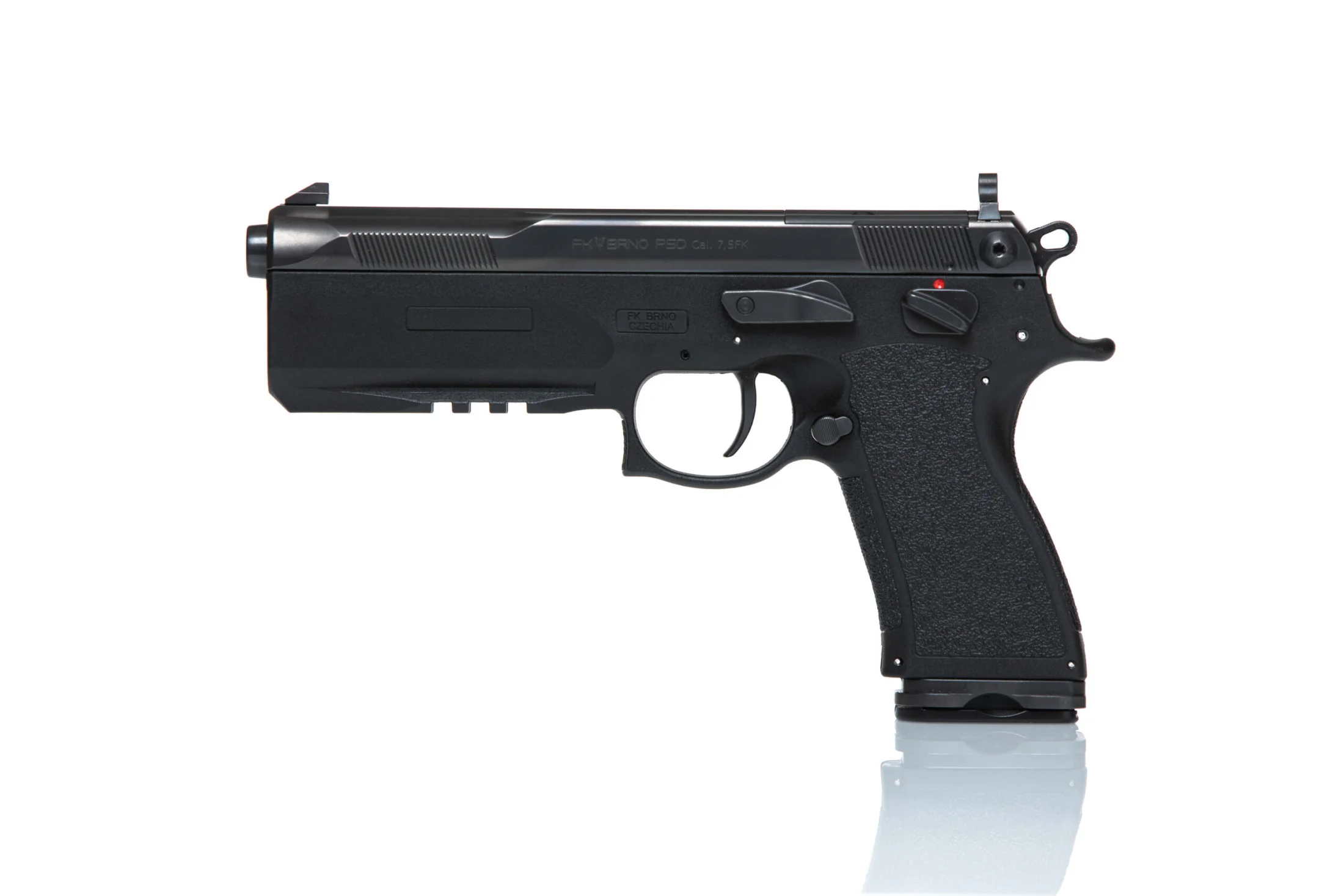 FK Brno PSD Multi Kaliber Pistool Kal. 7,5FK & 9×19