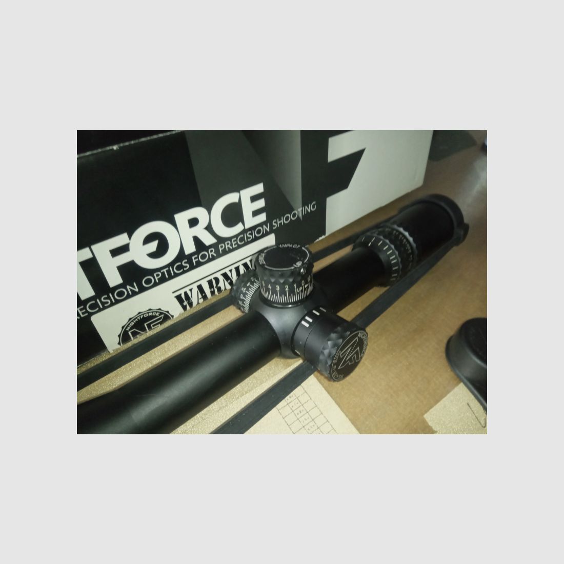 Nightforce NXS 8-32x56 MLR TOP Zustand OVP