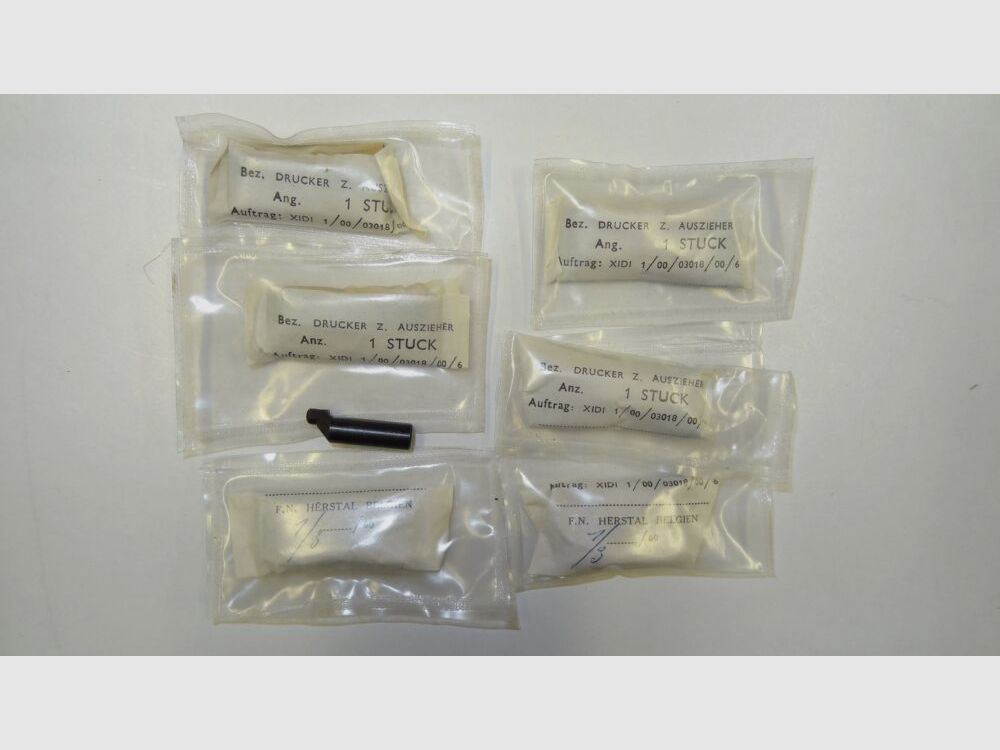 OVP Druckstück, Auszieher (Versorgungs-Nr. 1005-13-100-0166) für FN Fal, G1, STGW58