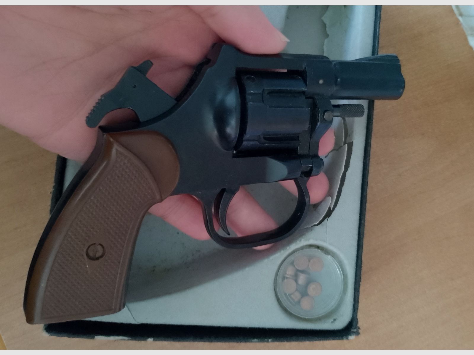 Cuno Melcher ME 86 w kal. 6 mm Knall z kielichem wystrzałowym!