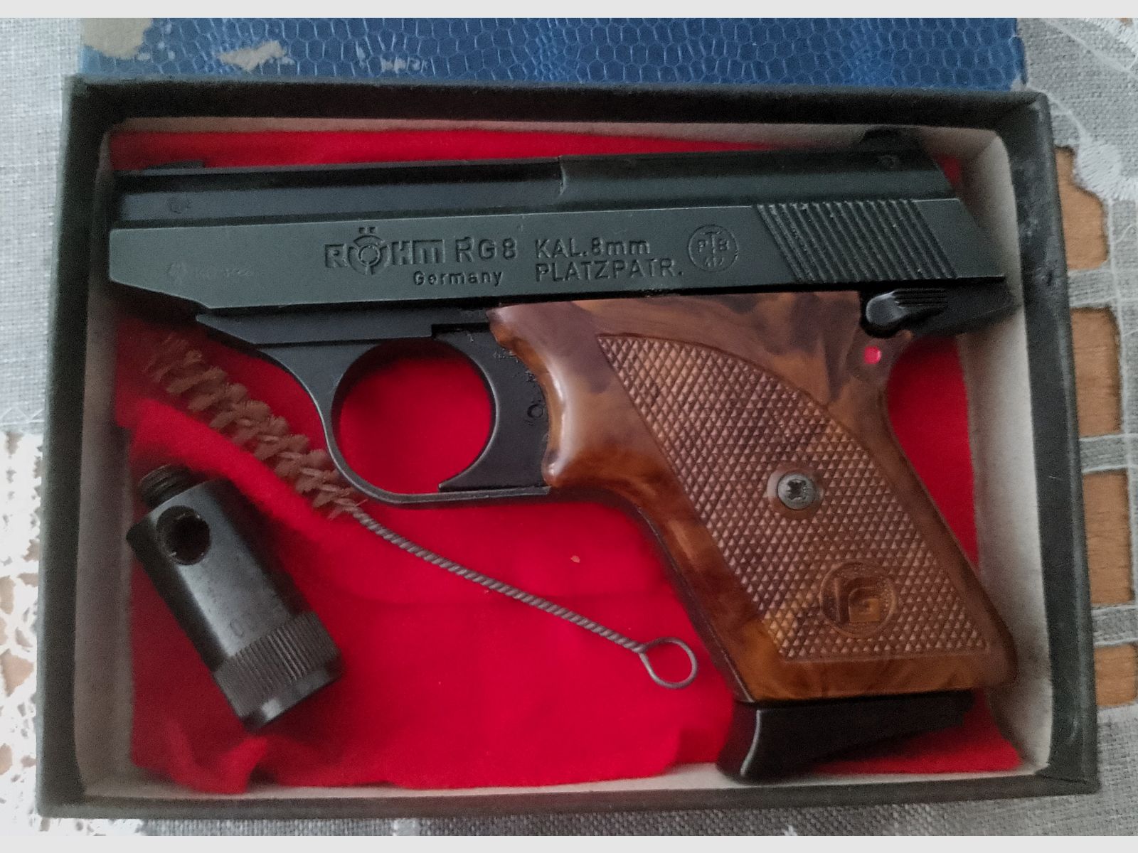 Seltene Röhm RG 8 im Kaliber 8 mm Knall/ PTB 412 mit OVP!