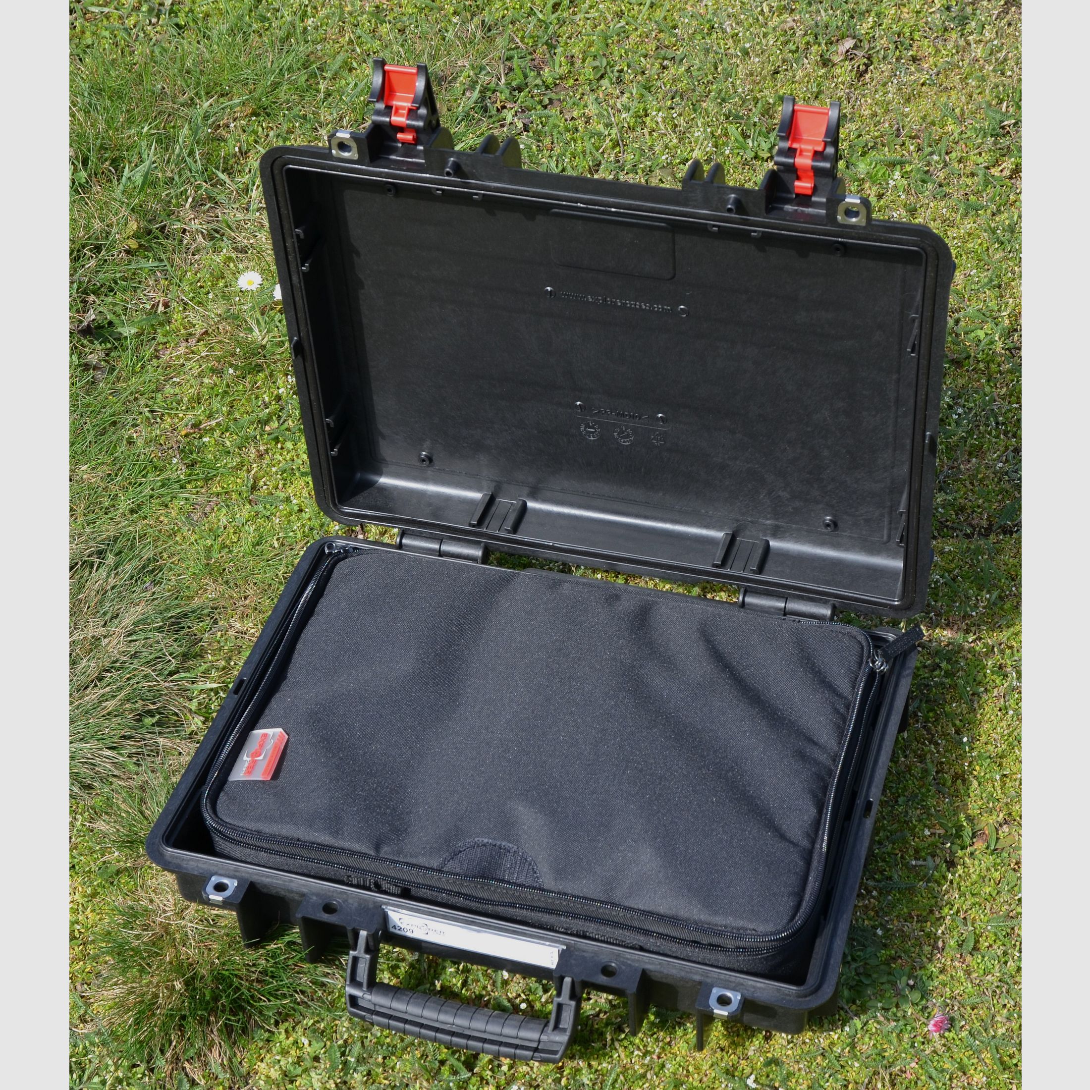Explorer Cases Mod. 4209 – 457x367x118 – Maletín de protección para armas cortas