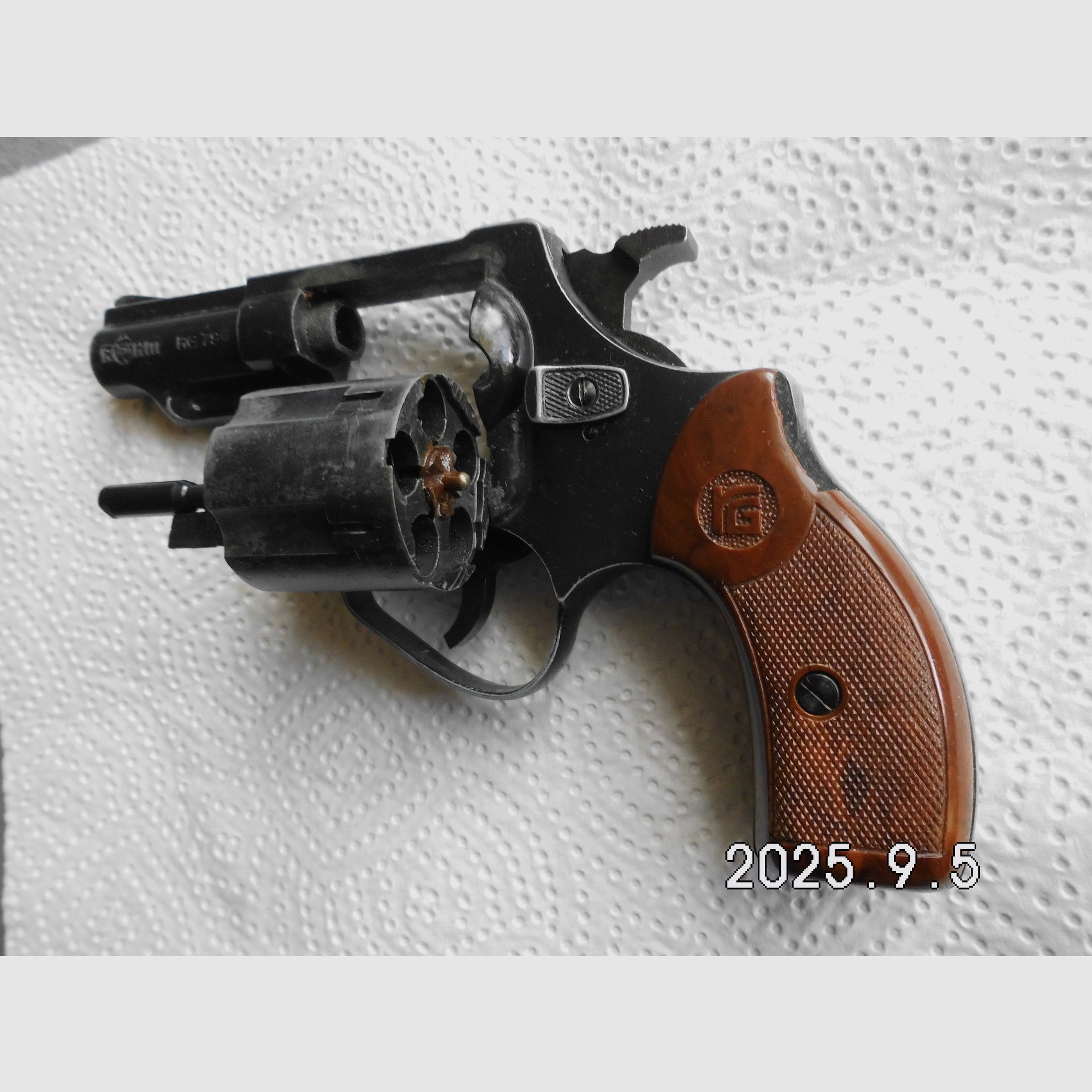 Blank firing revolver Röhm 78.