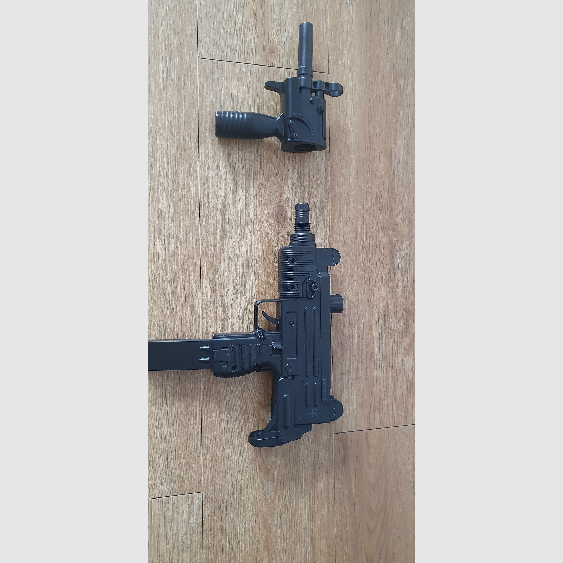 Airsoft Uzi 1 Joule ca Federdruck 