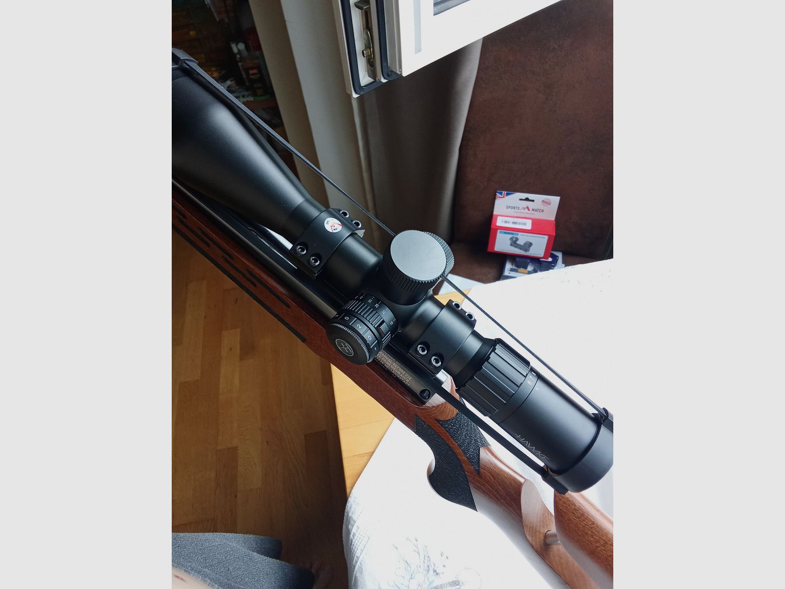 weihrauch hw 98 mit hawk airmax compact 6-24 und sports match UK AOP 56 montage 
