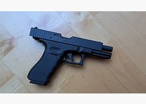 Glock 17 Gen. 4 Airsoft con carrello in metallo CO2 BlowBack 6mm BB nero