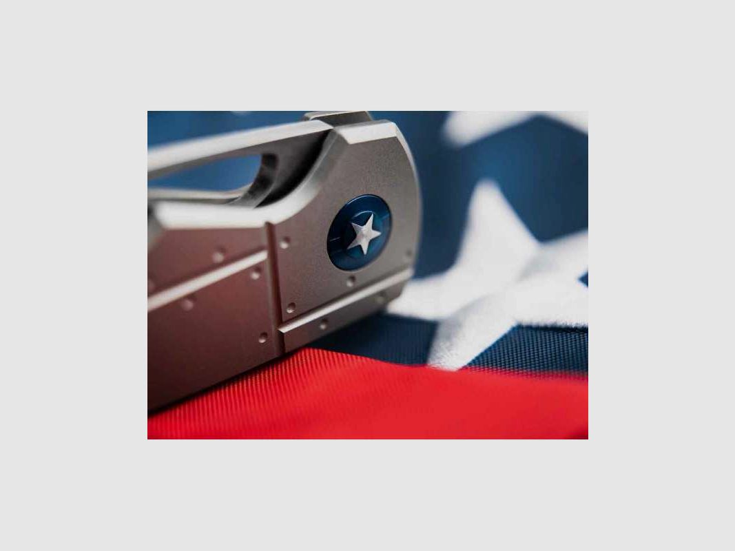 Böker Plus P-51 Damast Titan Taschenmesser