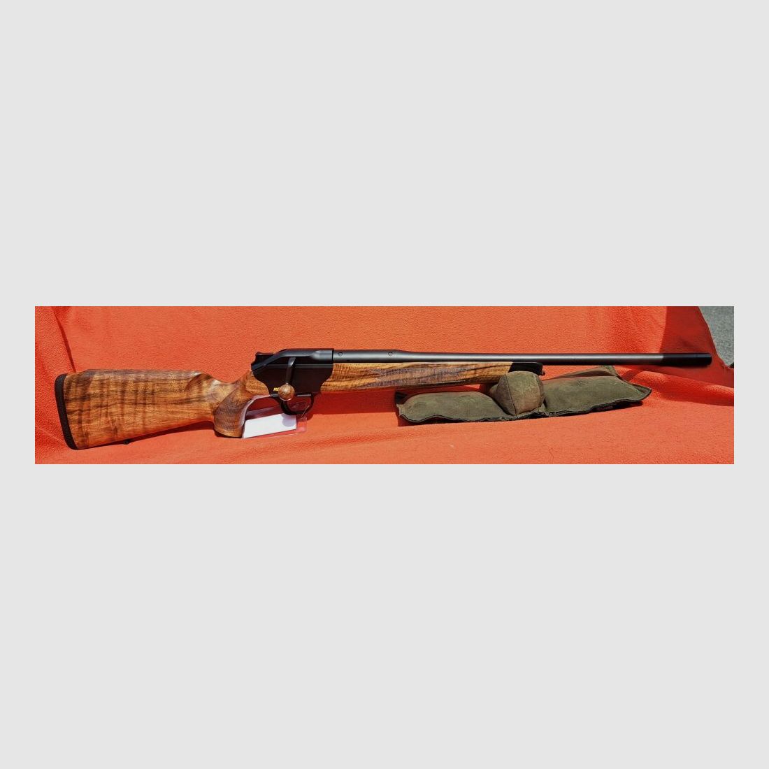 BLASER	 R8 Intuition