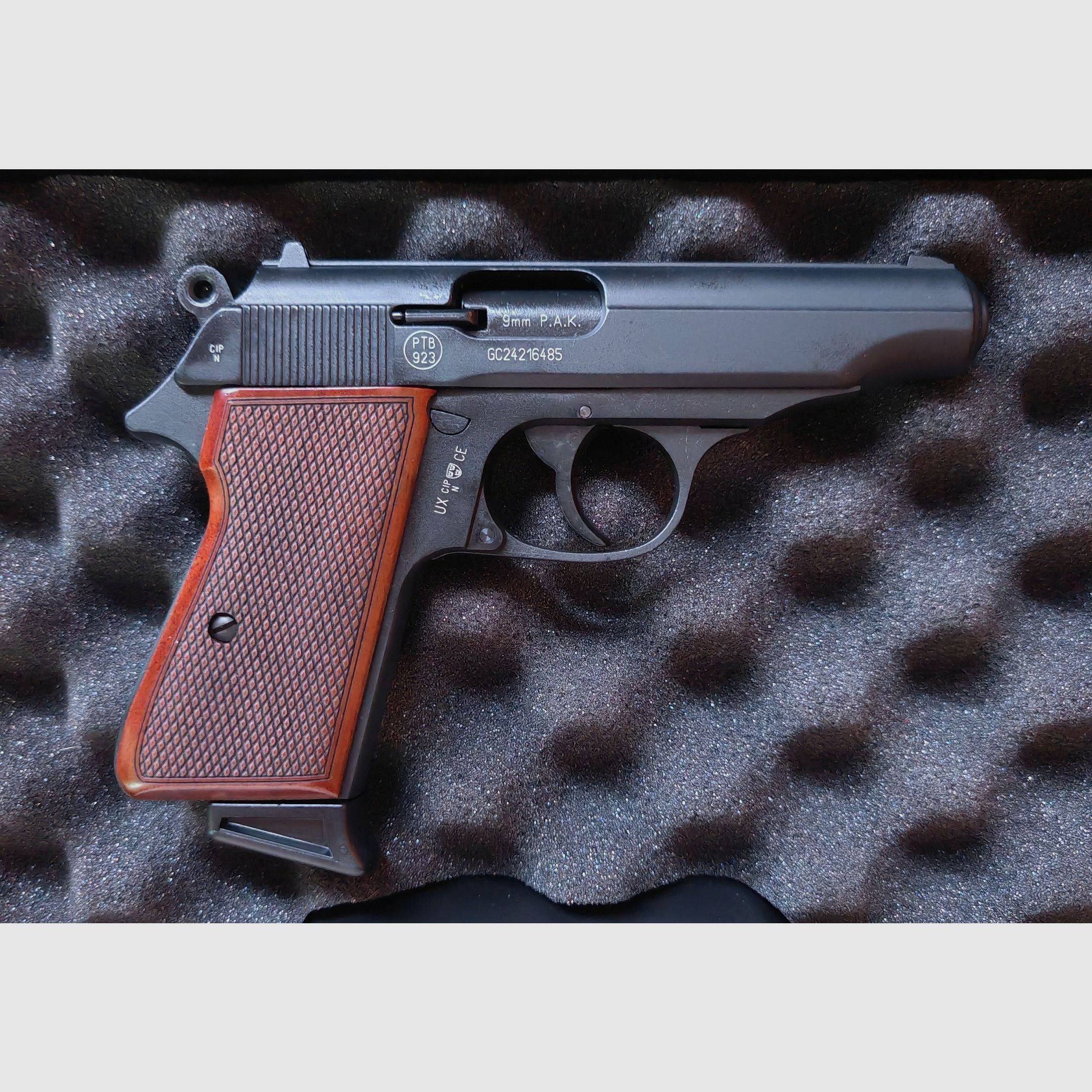Walther PP cal. 9 mm P. A.K. 