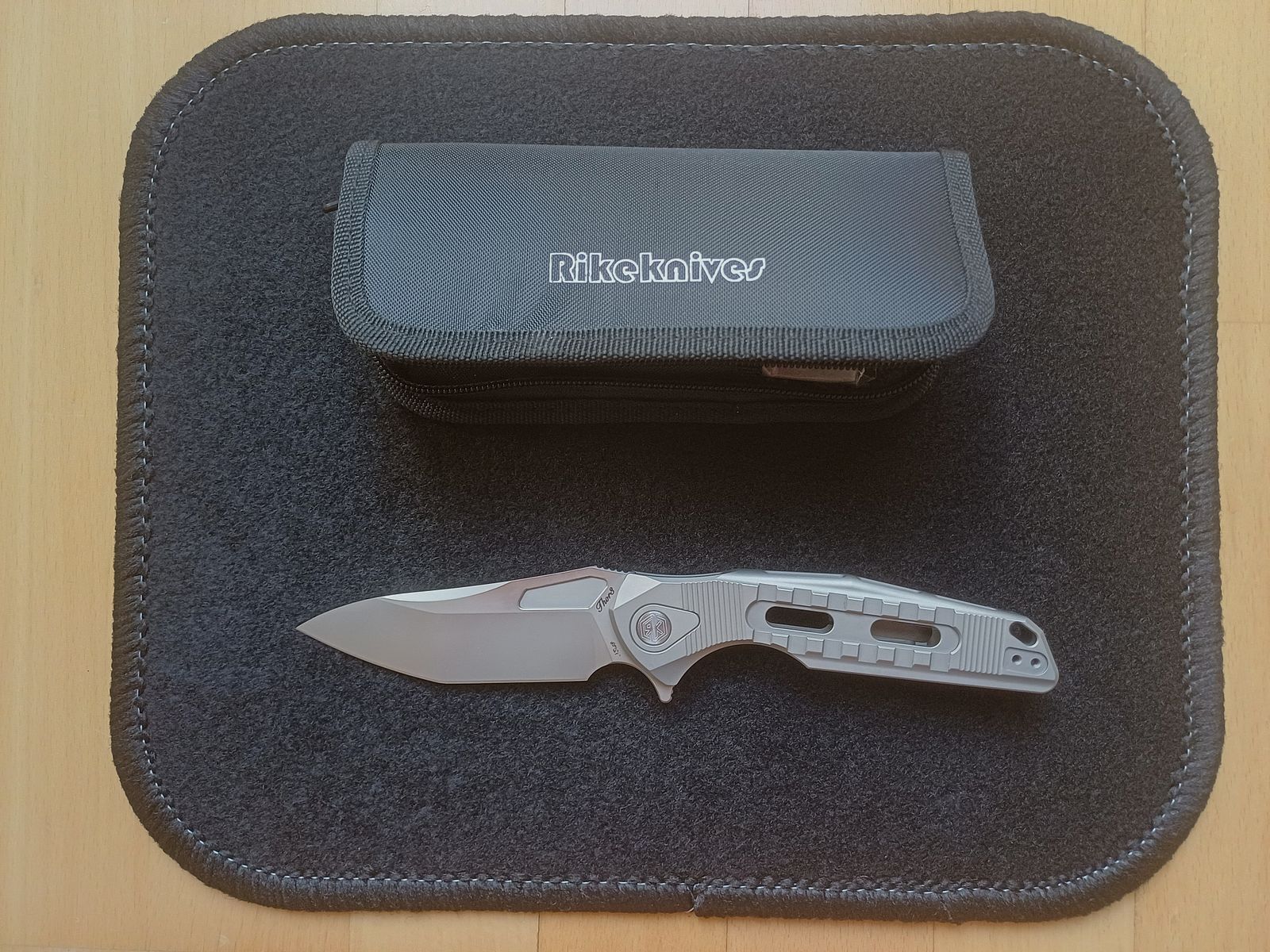 Rike Knife Thor 3 Framelock Titan M390 Lame Full Integral