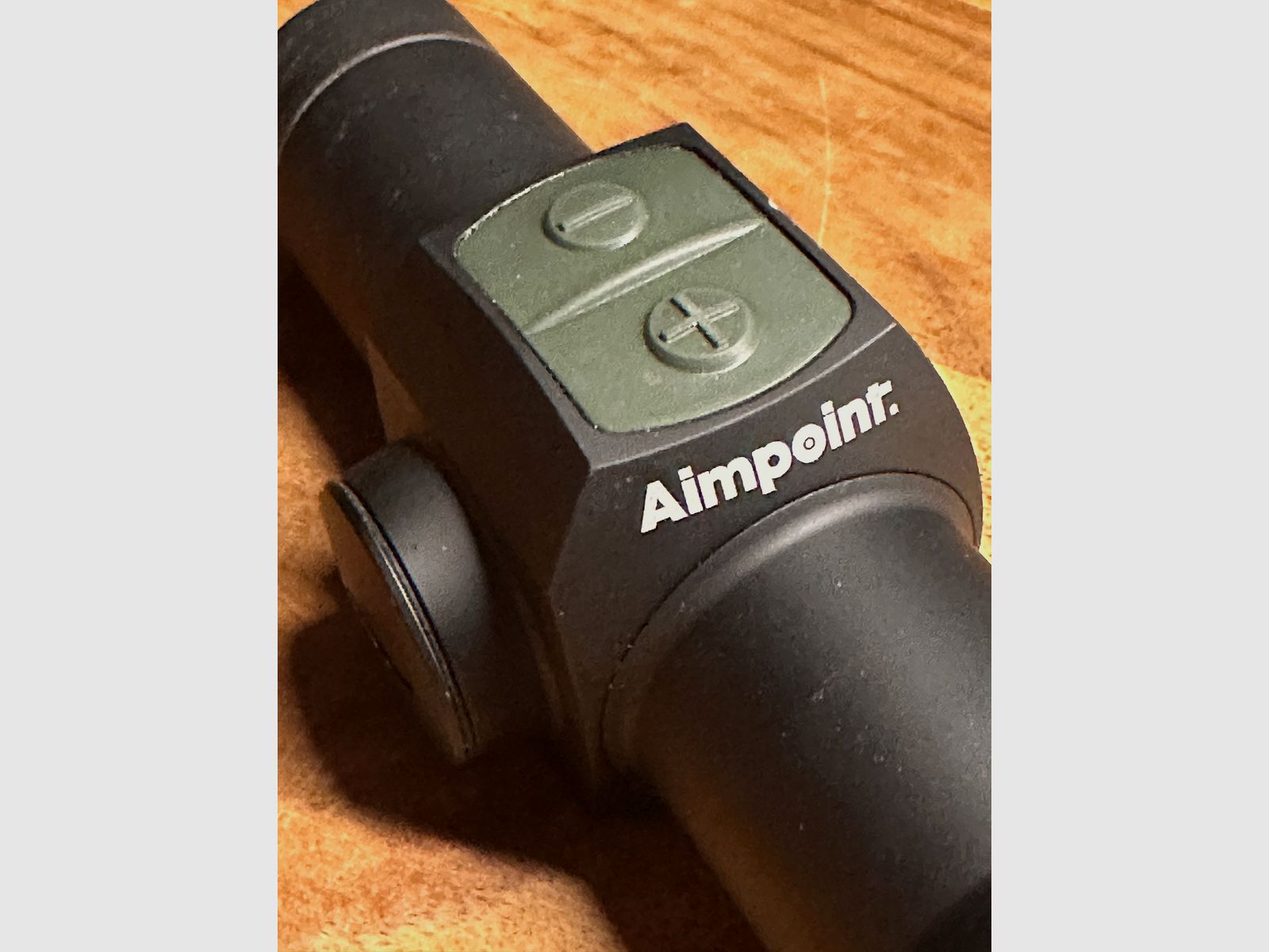Aimpoint H34S mit 2 MOA! Top, 10 Schuss. Rotpunktvisier