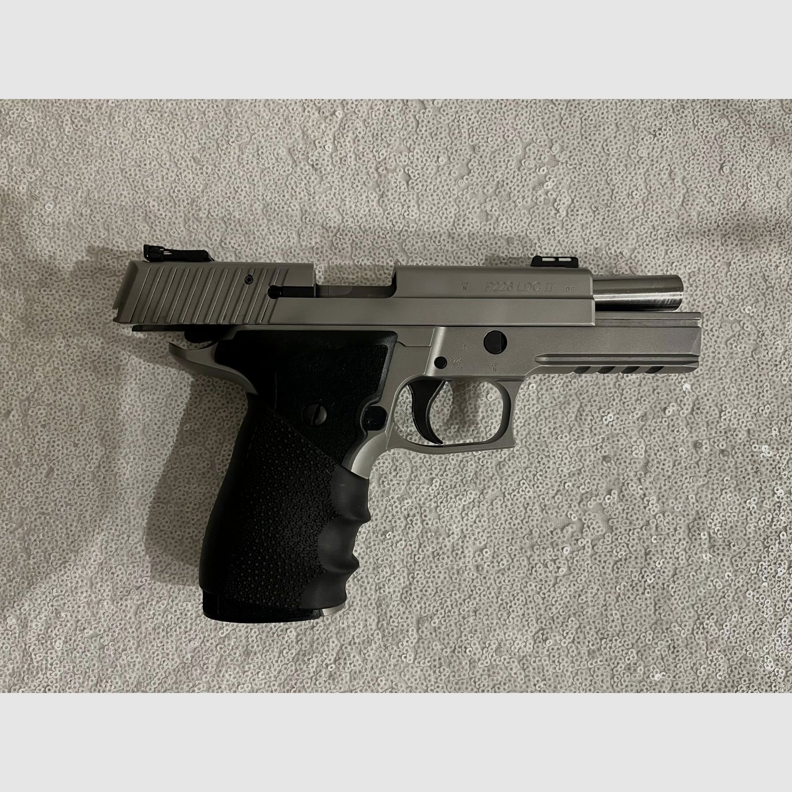 SIG Sauer P226 LDC II – 9 mm – Made in Germany – incl. .22 l.r. conversion system