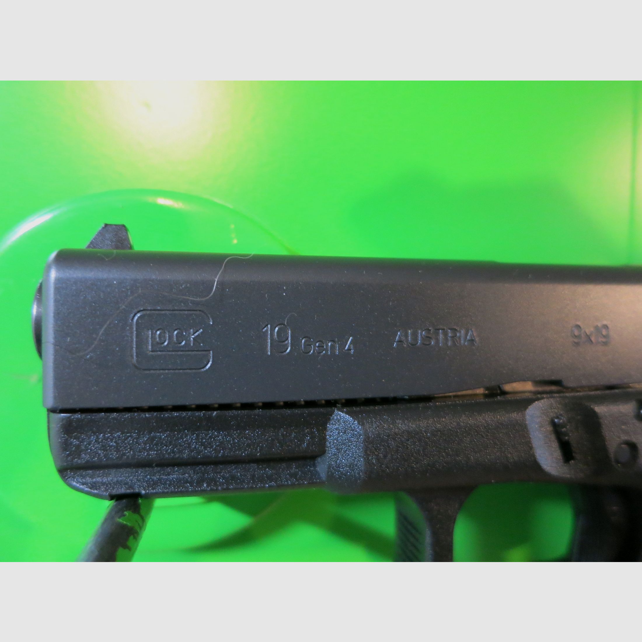 Pistole GLOCK 19, Gen. 4, 4" Lauf, 9 mm Luger       #13-