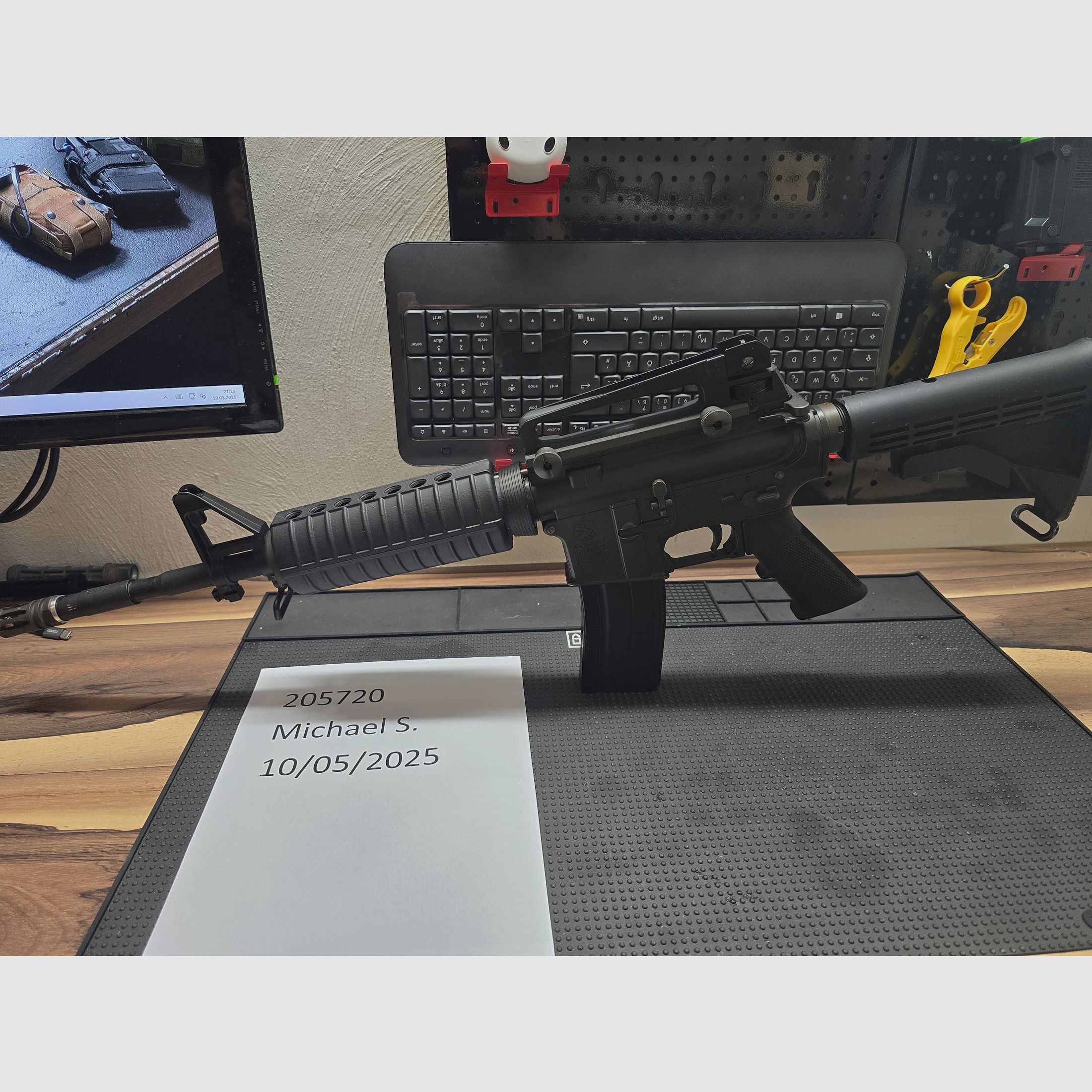 King Arms M4 GBB + 3 Magazine