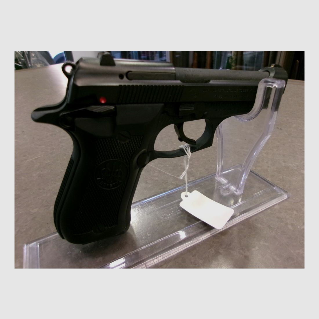 BERETTA 84FS CAL9CORTO gebraucht, Bild 4 von 7