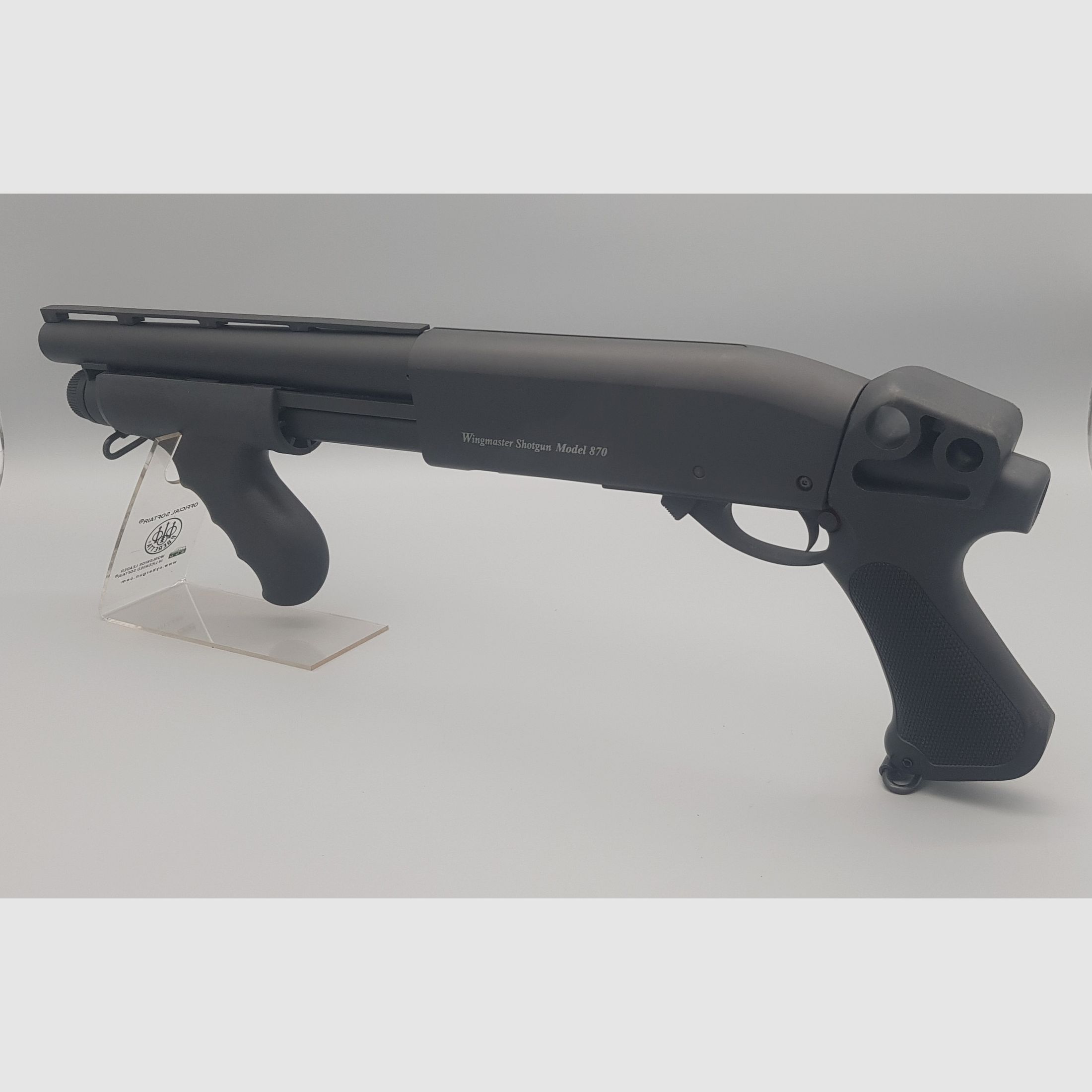 Shotgun Wingmaster Modell M 870 im Cal. 6mm BB Ganzmetall Ausführung Sammlerstück mit Magazin Pumpgun Schrotflinte