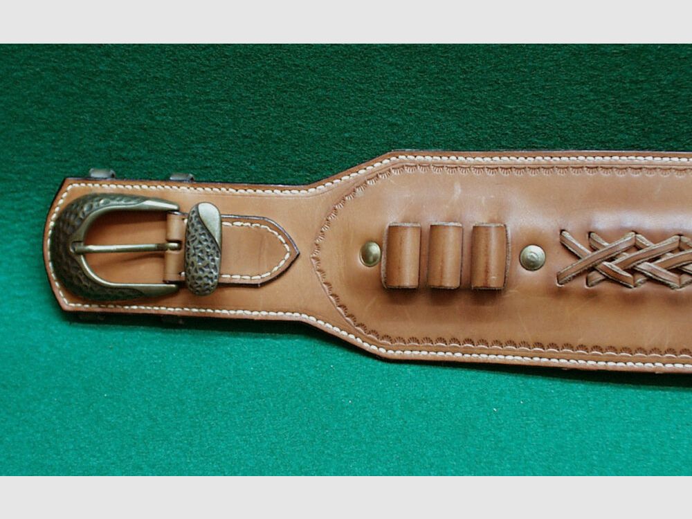 Custom Made Patronengürtel Leder