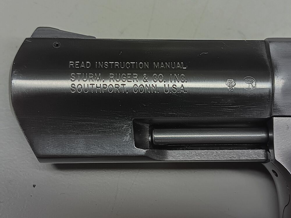 Sturm , Ruger & Co. Southport Mod. SP 101