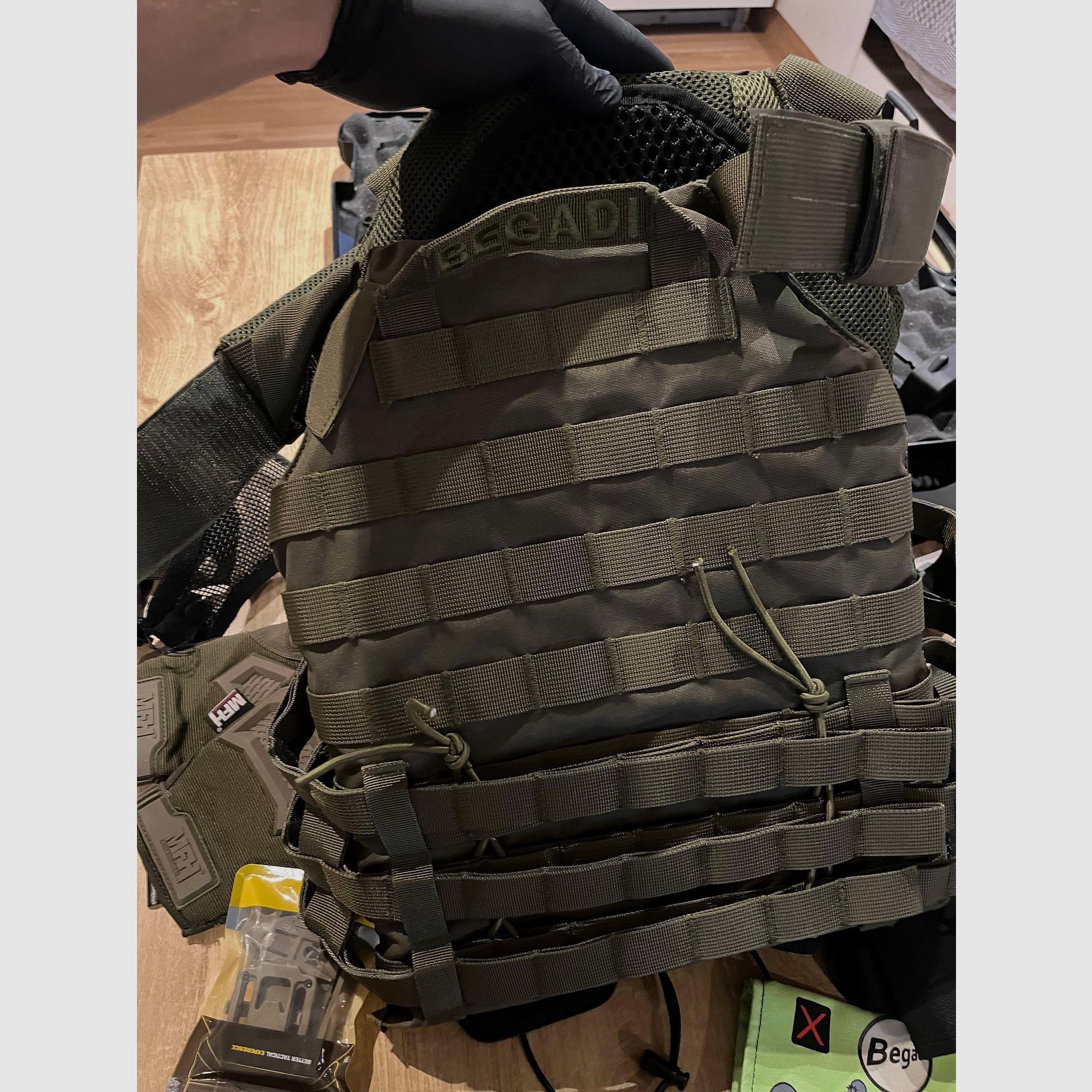 VFC MP7A1 GBBR con vari accessori