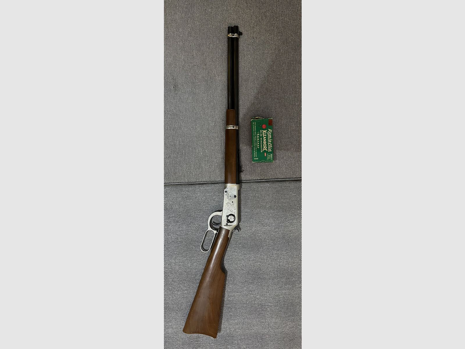 SONDERMODELL Winchester UHR Cowboy Commemorative 1894 .30-30 Win