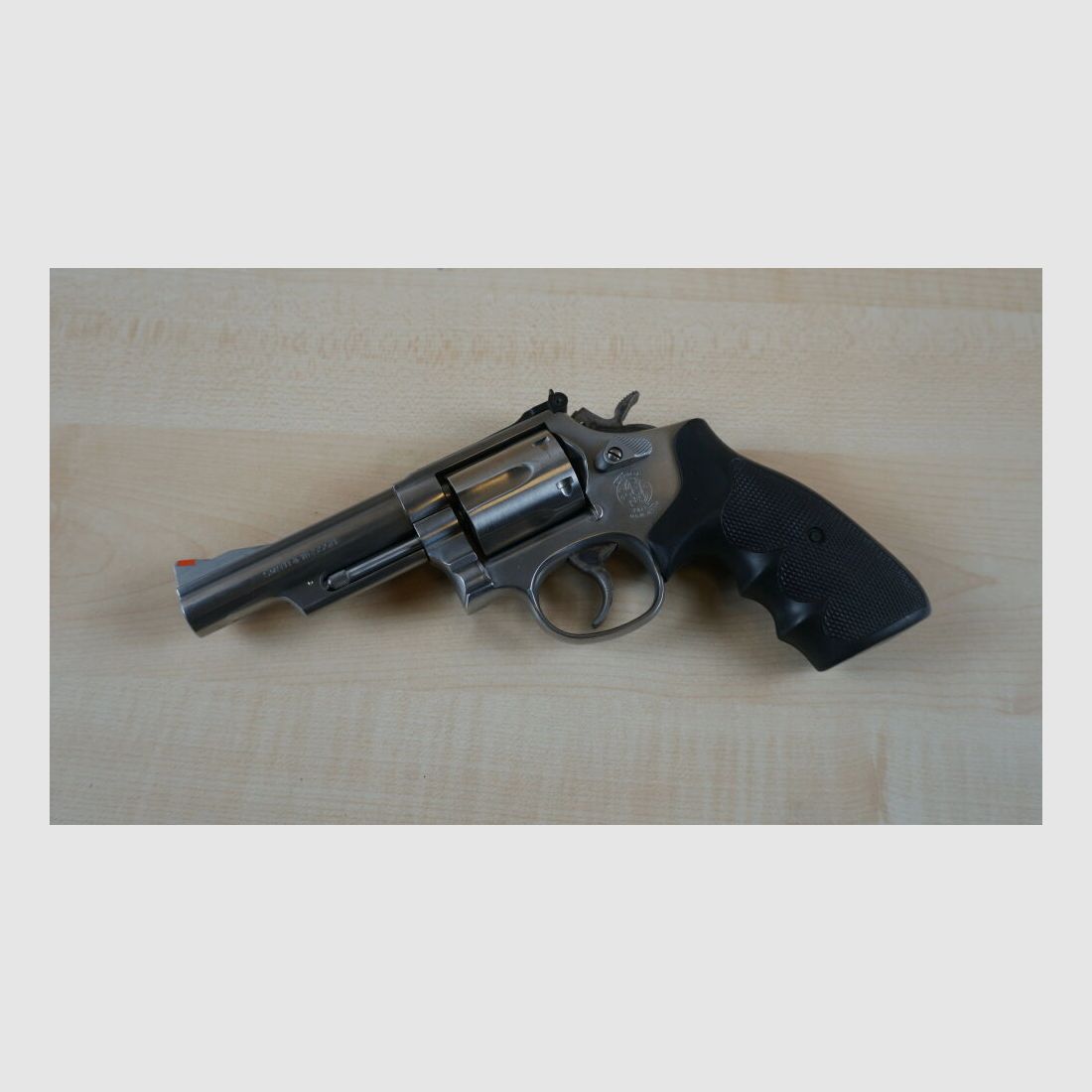 Smith & Wesson 66-4