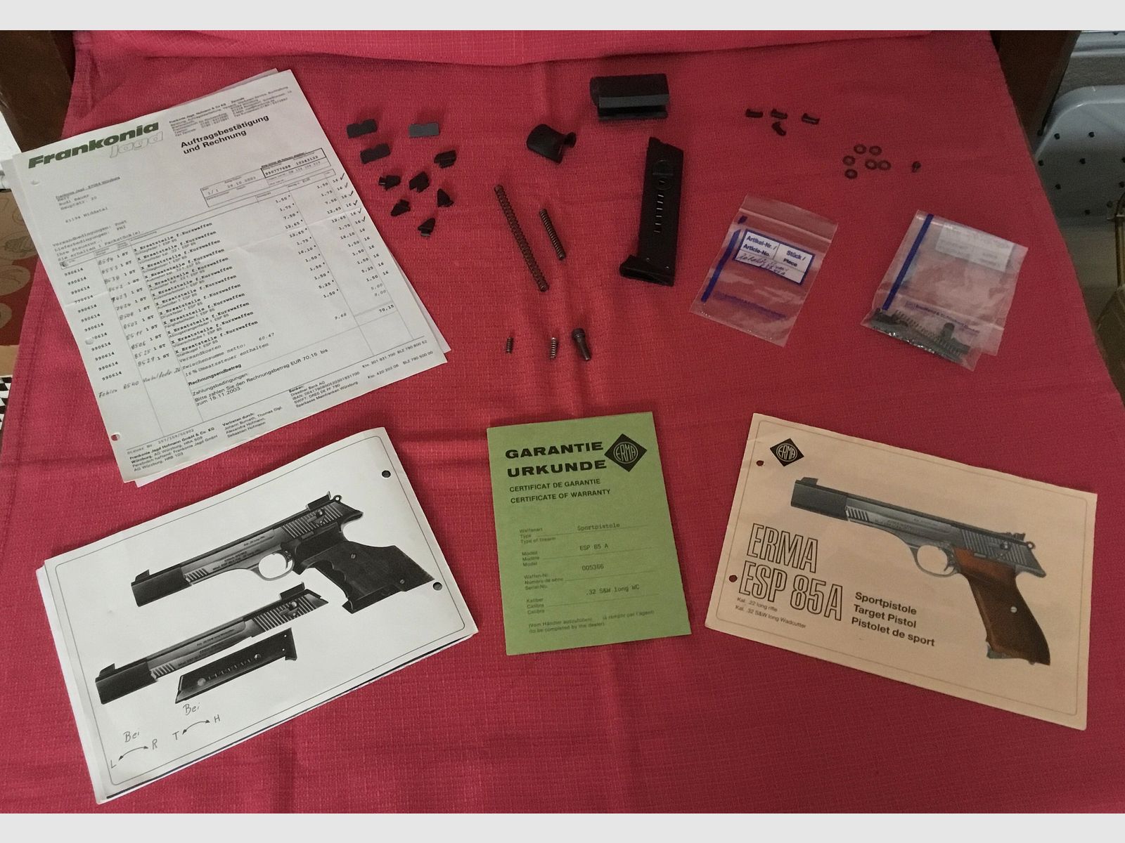 Erma ESP 85A plus .32 sistema de cambio – con empuñadura RINK y amplio stock de piezas de repuesto.