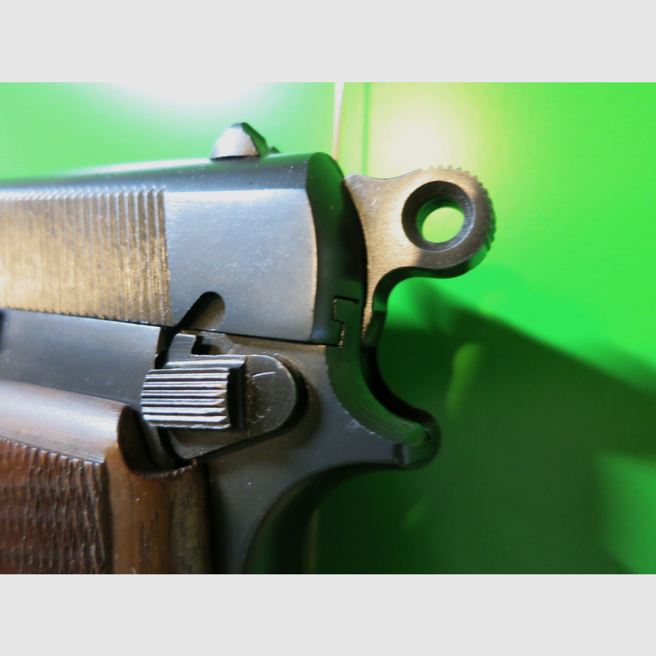 Fabrique Nationale Herstal, FN Browning HP (High) Hi-Power     #49-
