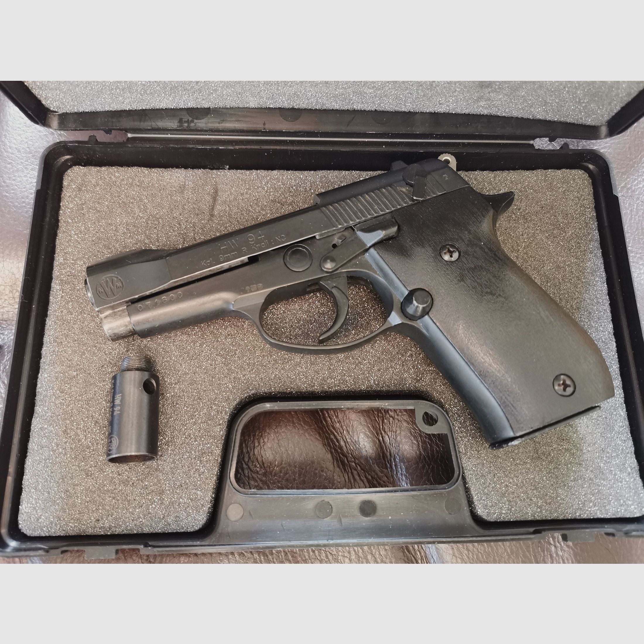 Weihrauch HW 94 completamente nero, usato con segni di usura, libero per Capodanno a partire da 18 anni.