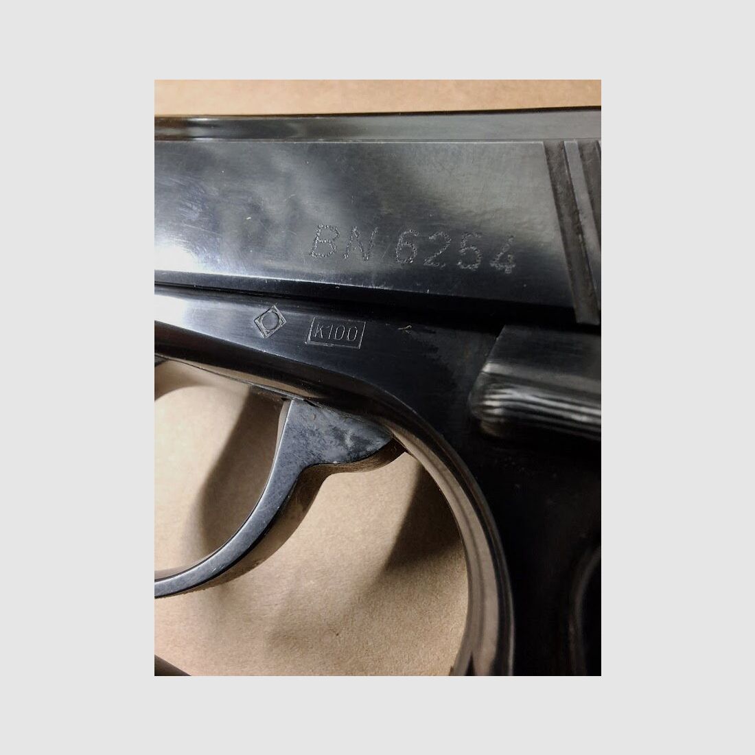 DDR Ernst Thälmann Suhl Makarov K100 Pistola M