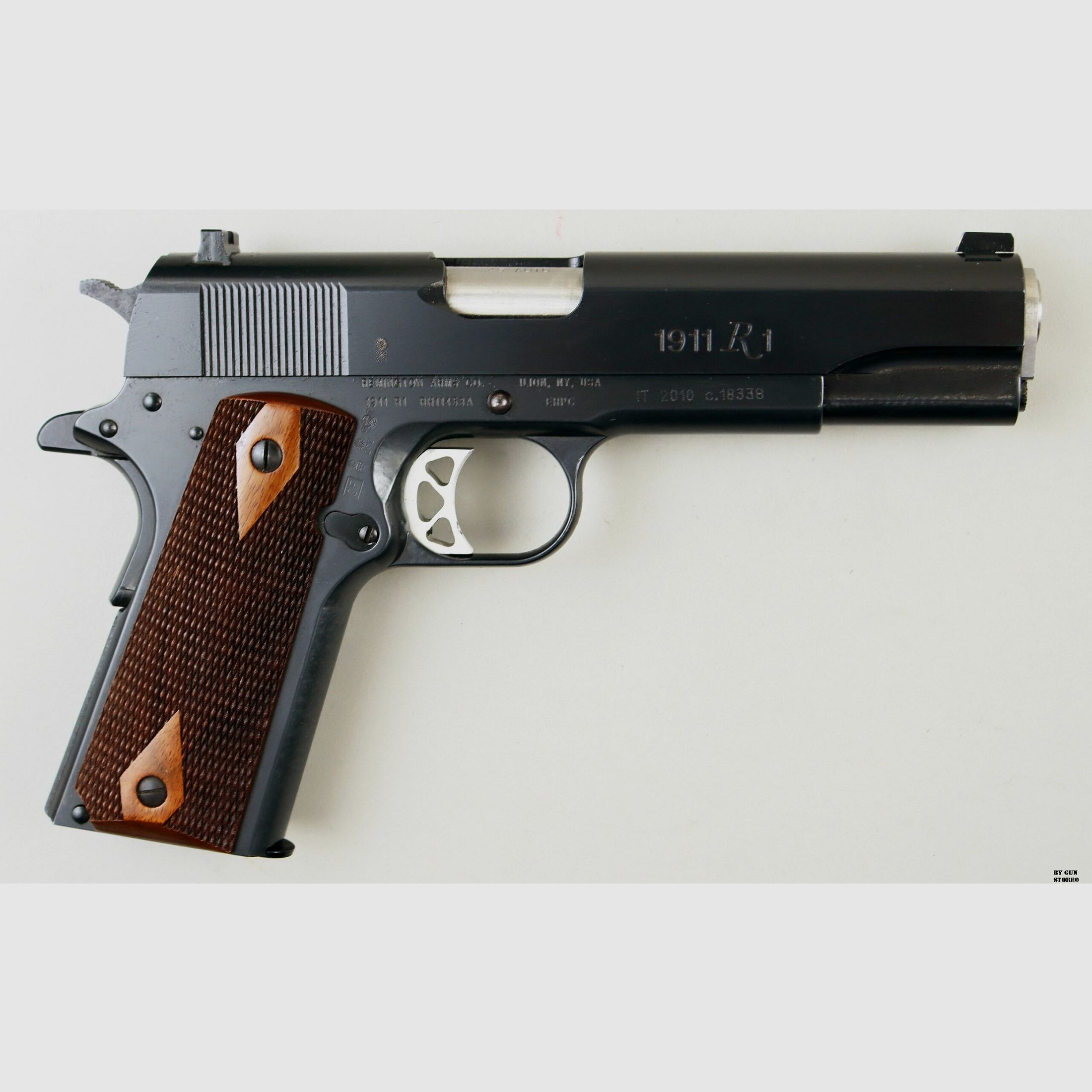 Pistola Remington mod. 1911R1 cal. 45 acp matr. RH11453A, immagine 3 di 9