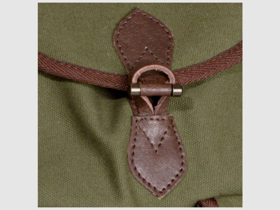 AKAH Canvas Rucksack lautlos
