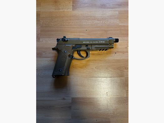 Beretta Airsoft – Coyote, used with silencer