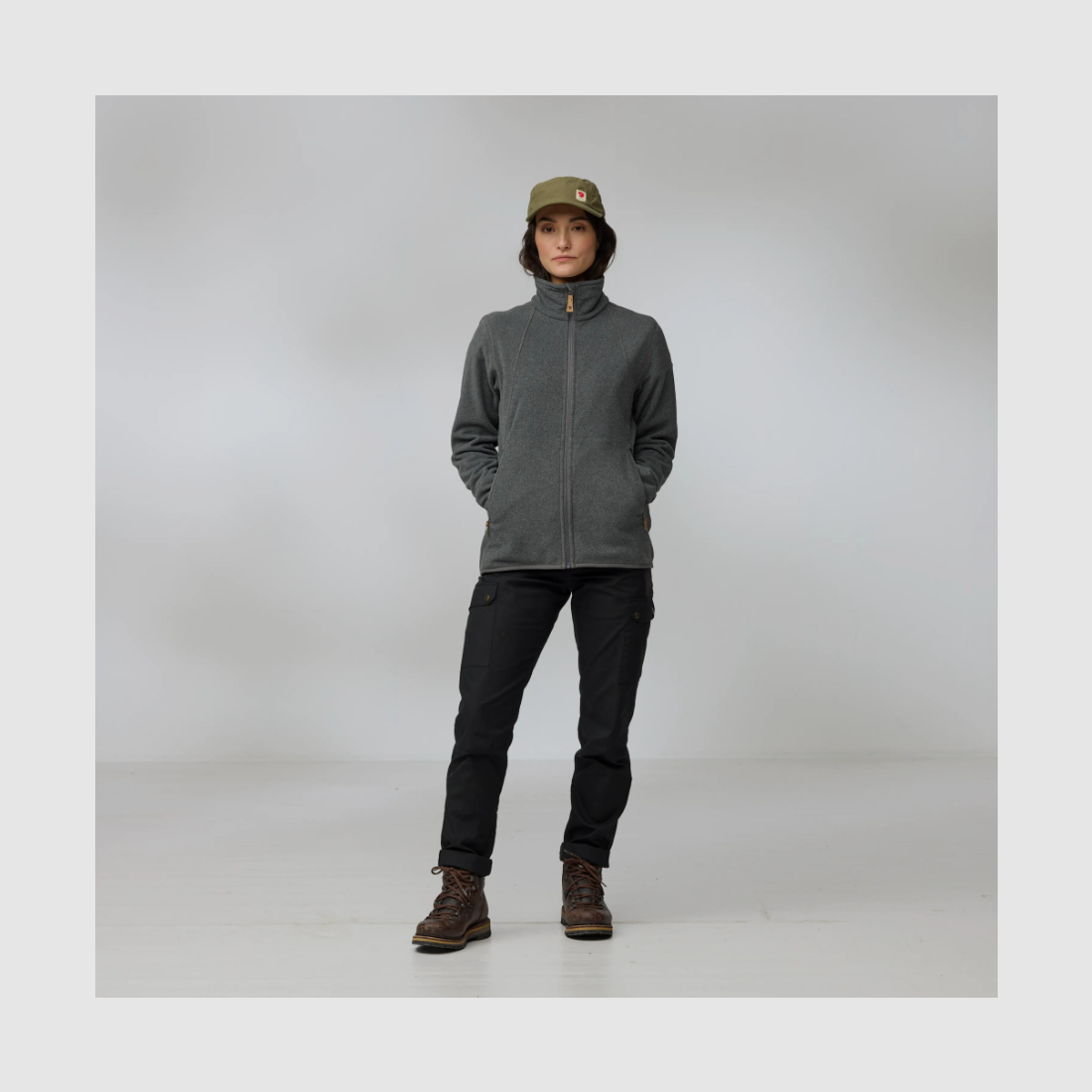 Fjällräven Stina Fleece Dark Olive, billede 3 af 6