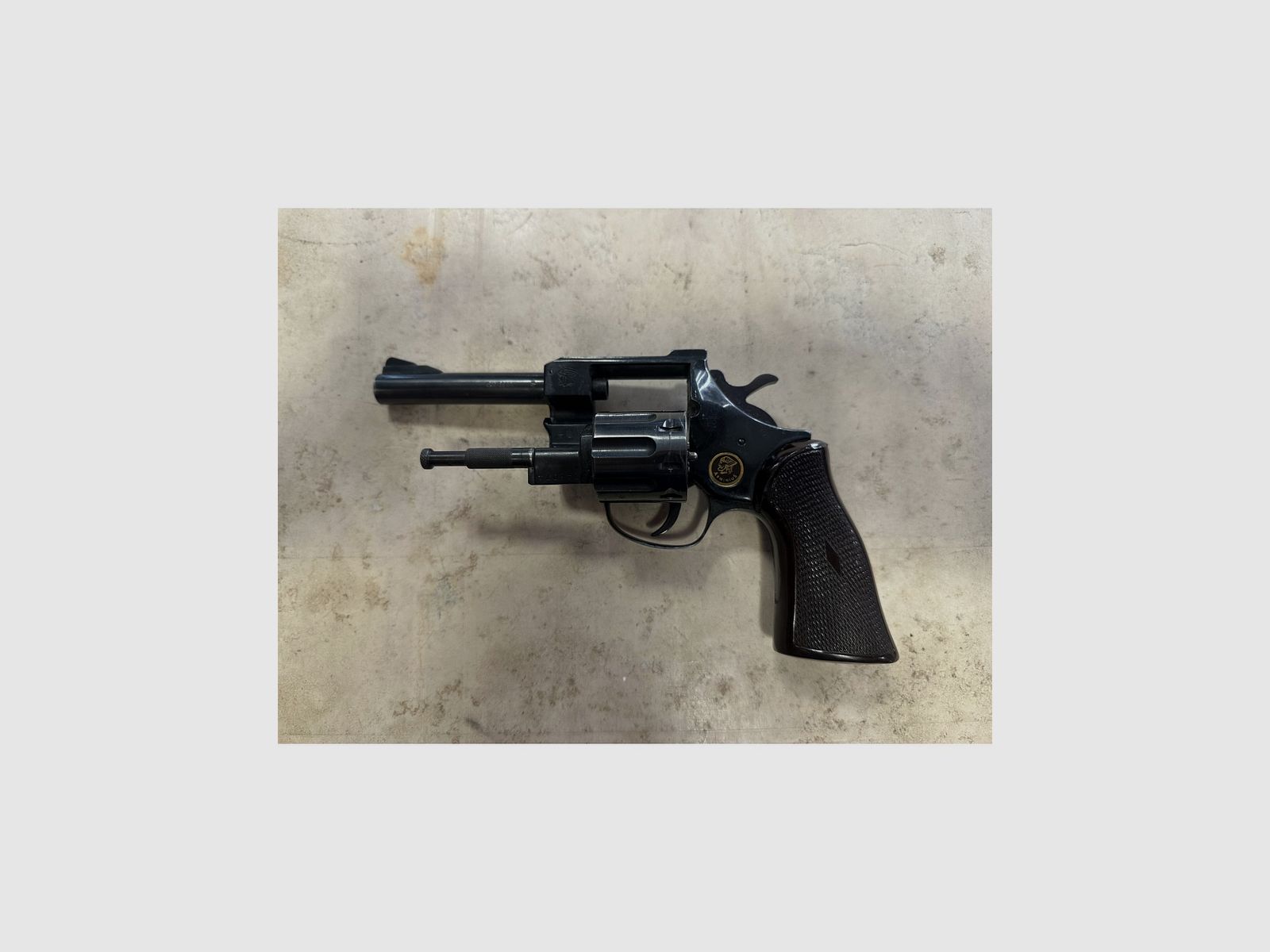 Arminius HW5 cal. .22 lr, image 1 sur 2