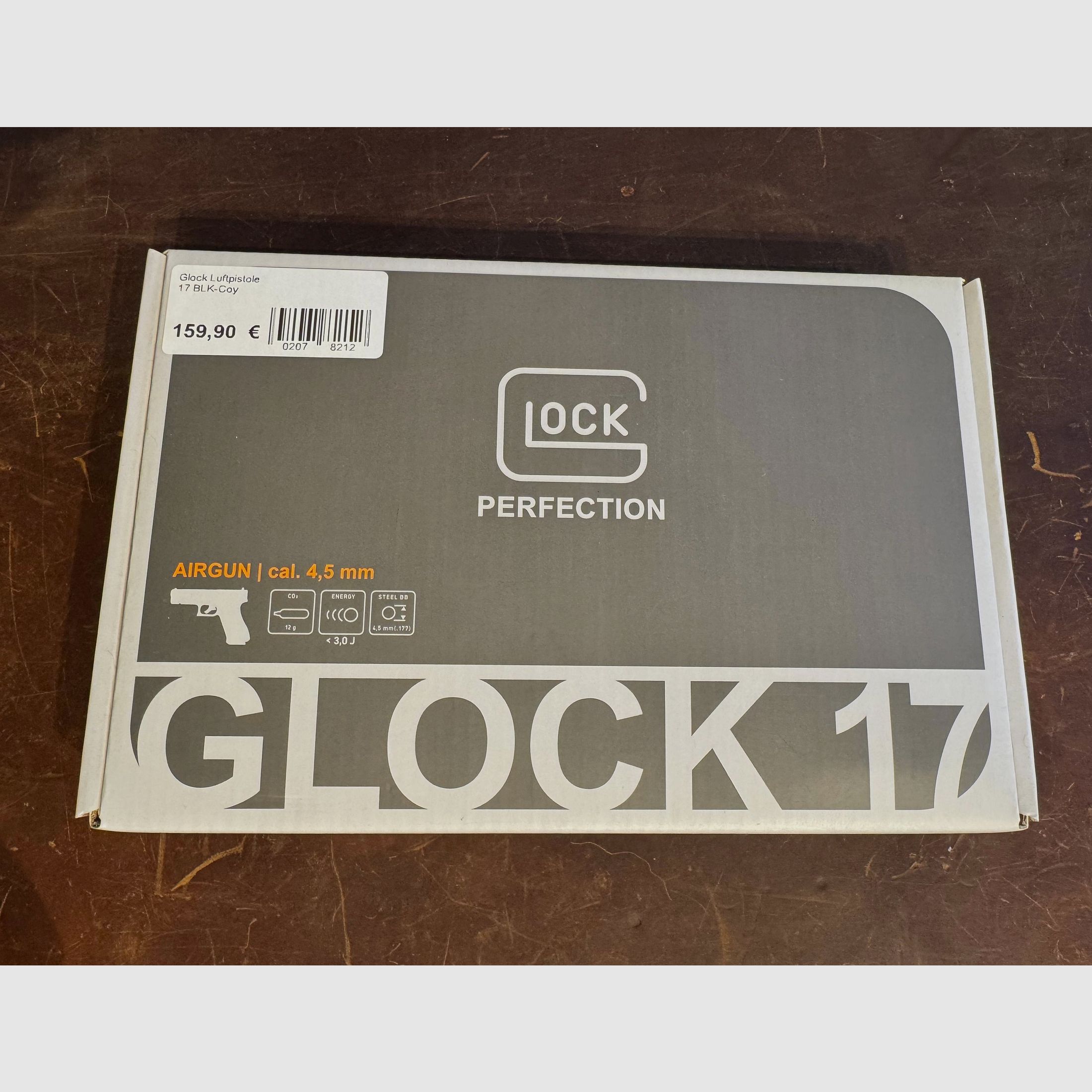 Glock 17 Gen5 Coyote Co2 pistol – 4.5 mm BB blowback