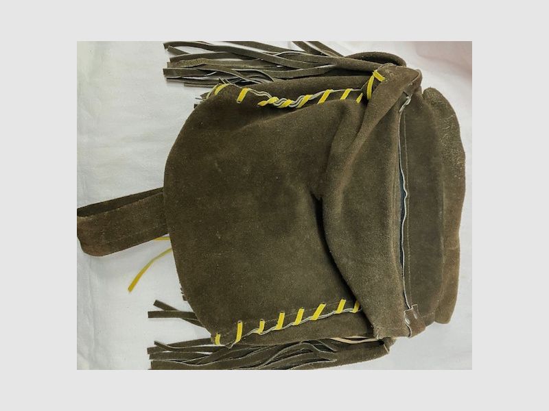 Umhängeasche Western - Trapper, zie de beschrijving en afbeeldingen