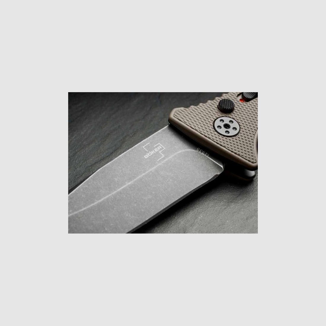 Böker Plus Strike Droppoint Coyote zakmes