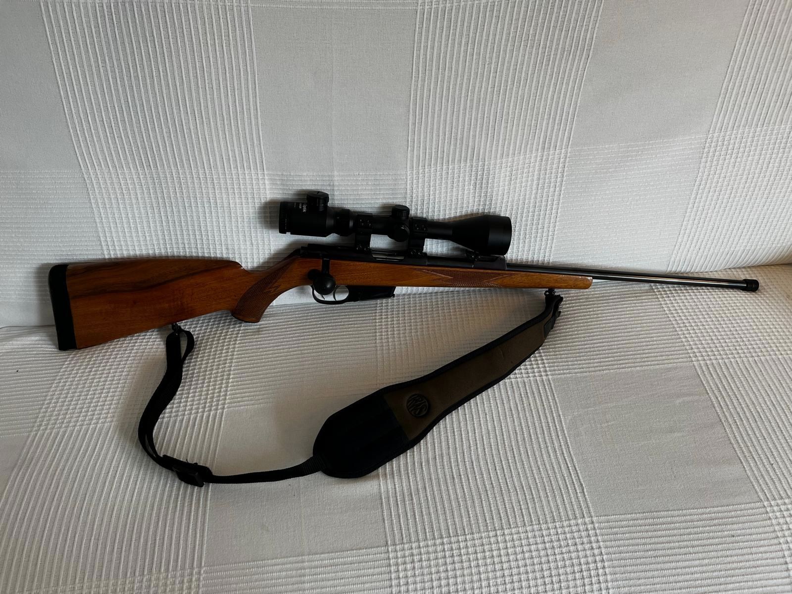 KK - Fucile .22 lfb Magnum con cannocchiale