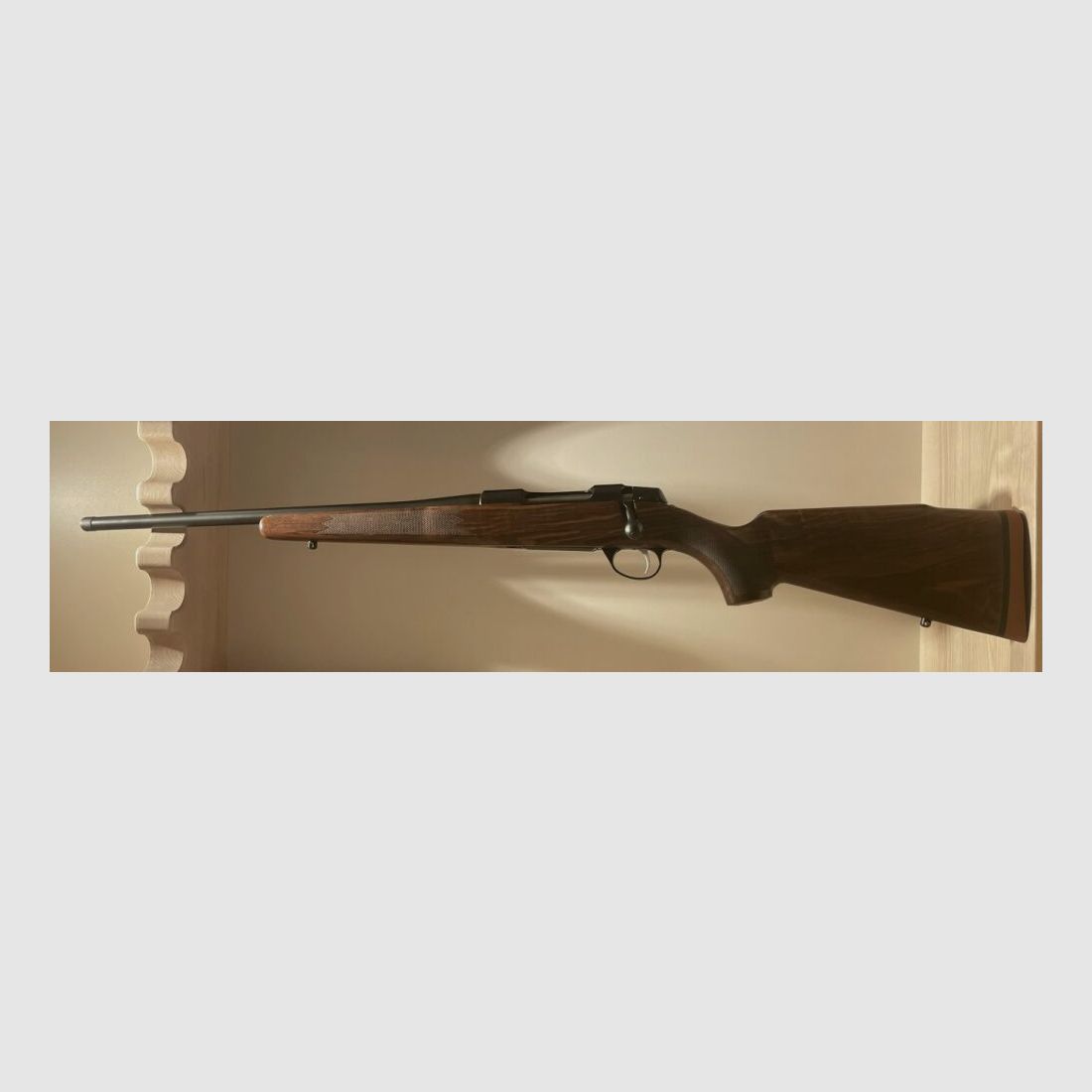 SAKO 90 HUNTER SHORT with thread - LEFT-HAND VERSION