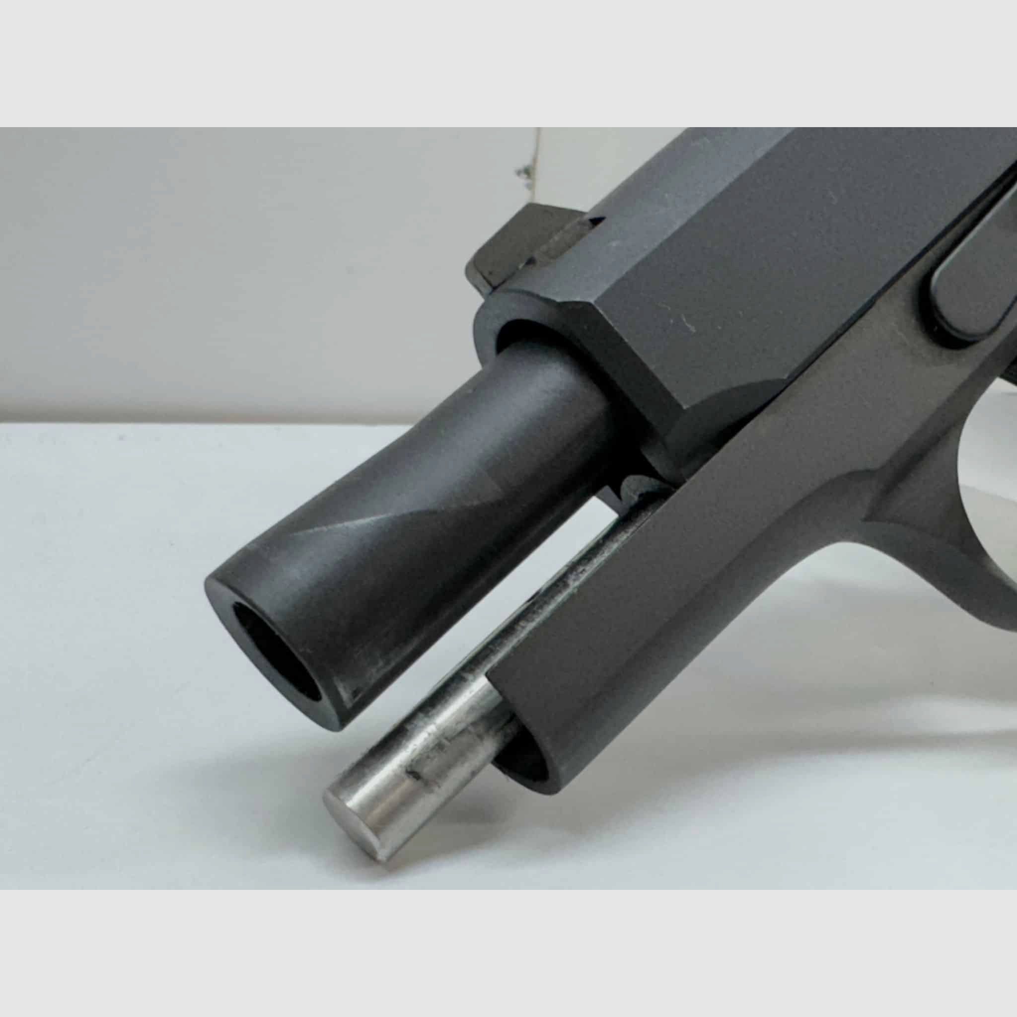 ARMSCOR Rock Standard 1911 A1 CS | .45 ACP