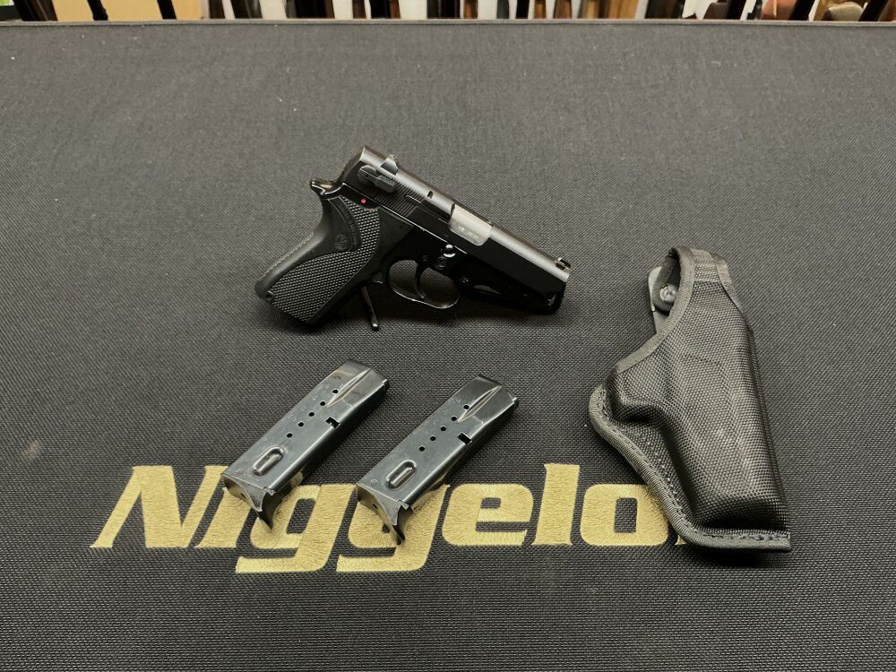 Smith & Wesson 6904 9mm Luger