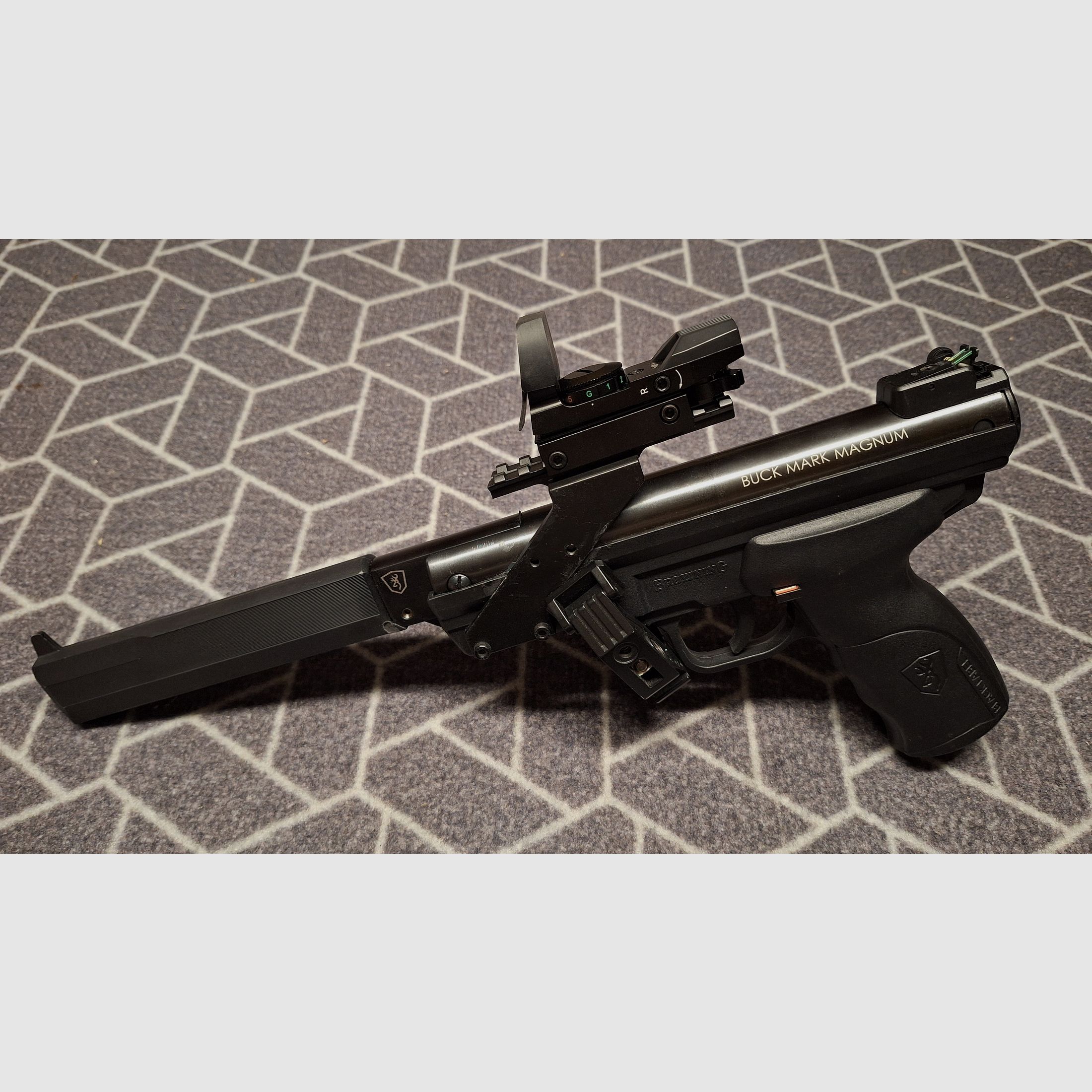 Browning Buck Mark Magnum - 5.5 mm Diabolo