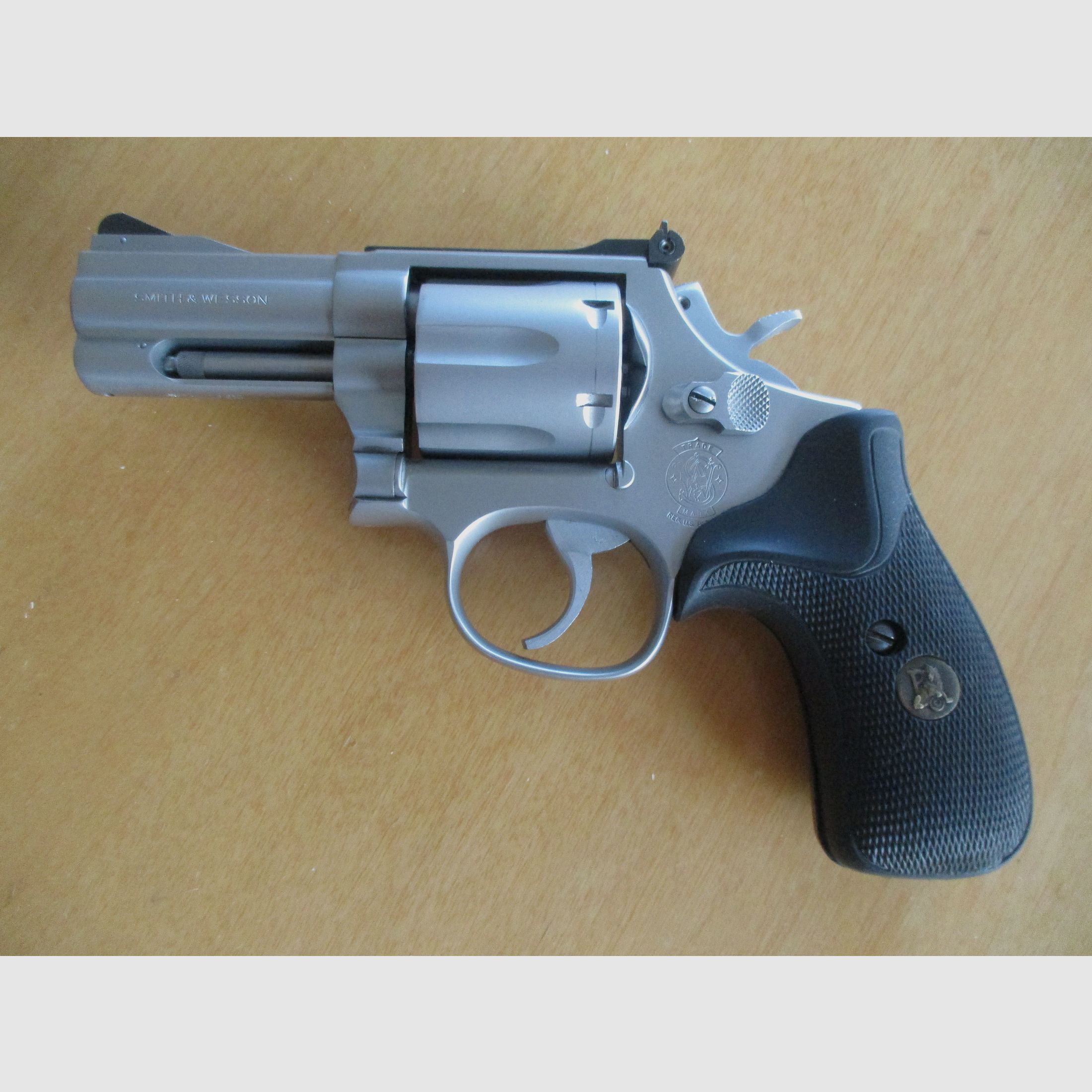 Smith & Wesson .357Mag 686-1 CS1 3" US Customs Service, image 1 of 5