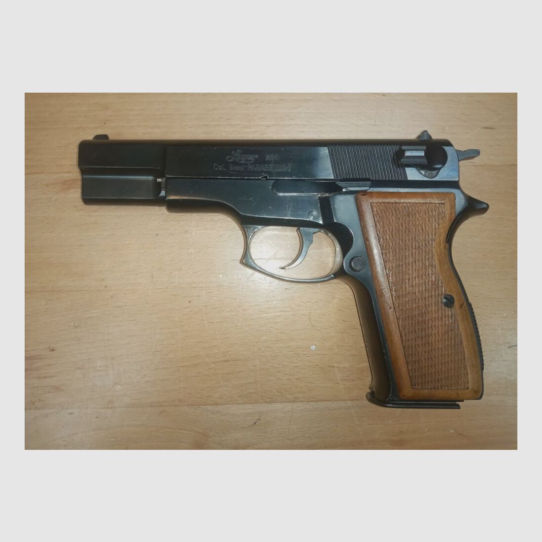 Luger ( FEG, Ungarn) M 90